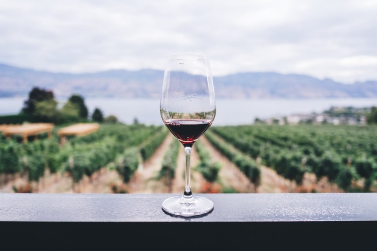 Le Covid-19 : comment la crise est devenue une opportunité pour la VAD dans le vin ?